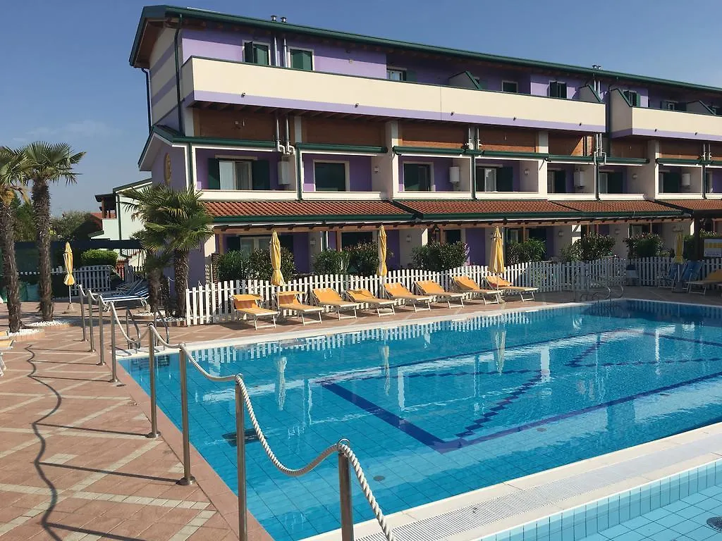 **** Ξενοδοχείο με διαμερίσματα Villaggio Margherita Καόρλε Ιταλία